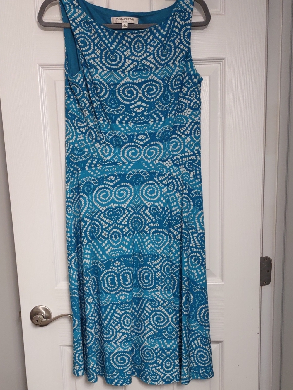 EVAN PICONE Blue & Teal Mosaic Bandhani Dot Print Sleeveless Dress. Size 6